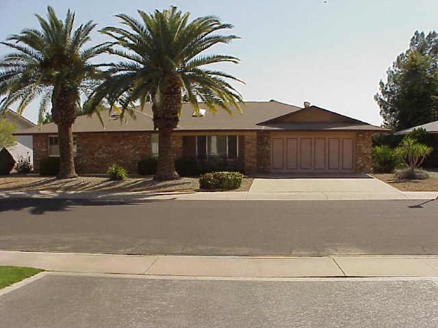 10101 W Concho Cir., Sun City, AZ 85373