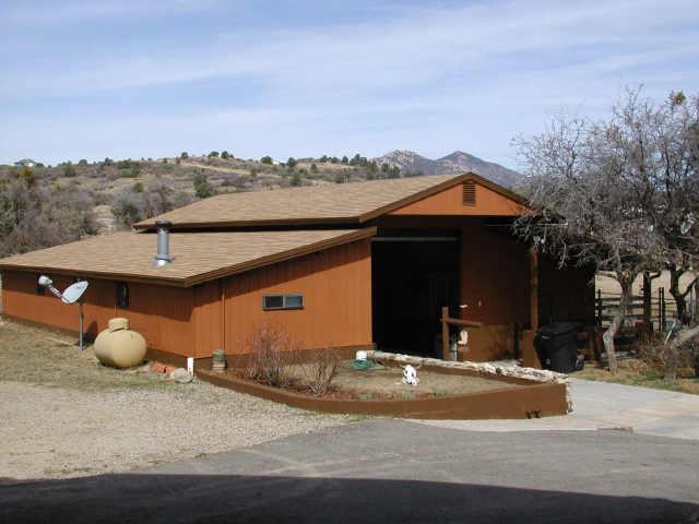 17035 W Buckhorn Dr., Peeples Valley, AZ 86332