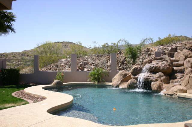 302 E Glenhaven Dr., Phoenix, AZ 85048