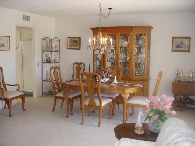 9821 W Mockingbird Dr., Sun City, AZ 85373