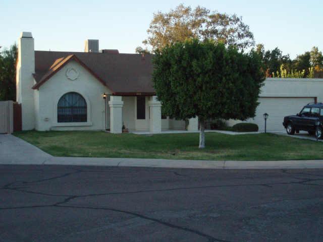 918 E Kristal Way, Phoenix, AZ 85024