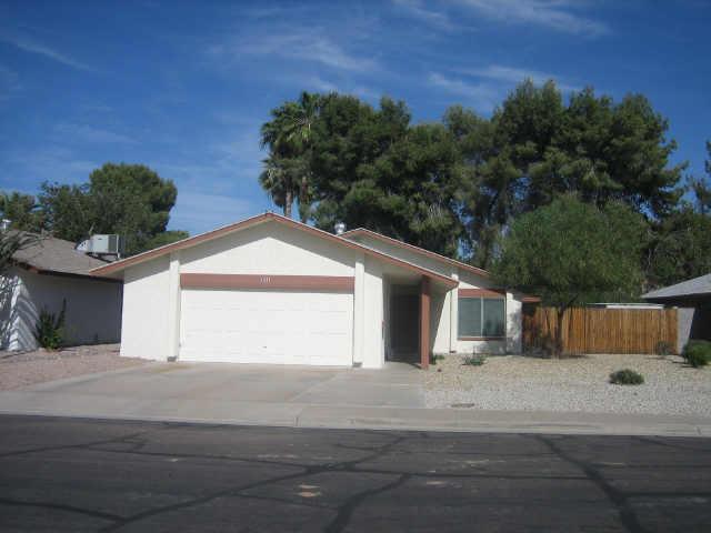 1011 S San Jose Cir., Mesa, AZ 85202