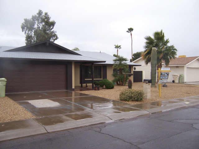 5621 W Tierra Buena Ln., Glendale, AZ 85306