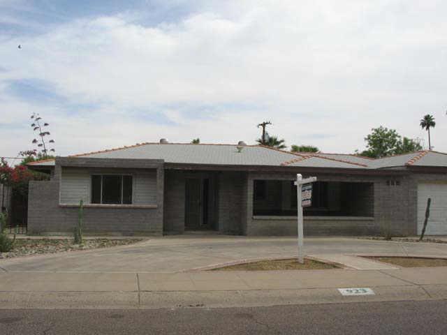 923 W Avalon Dr., Phoenix, AZ 85013