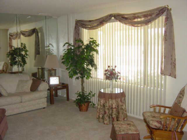 5716 W Purdue Cir., Glendale, AZ 85302