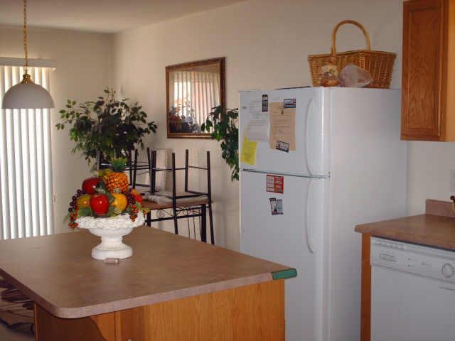 1016 E Grove St., Phoenix, AZ 85040