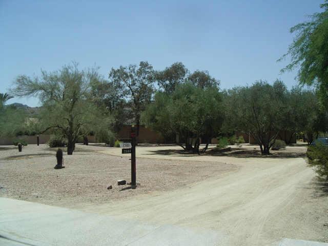 7568 N Mockingbird Ln., Paradise Valley, AZ 85253