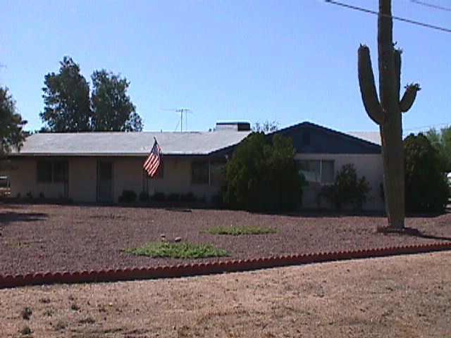 221 N Mountain Rd., Apache Junction, AZ 85120
