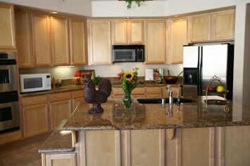 204 W Desert Flower Ln., Phoenix, AZ 85045