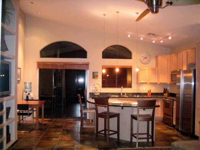 328 E Glenhaven Dr., Phoenix, AZ 85048