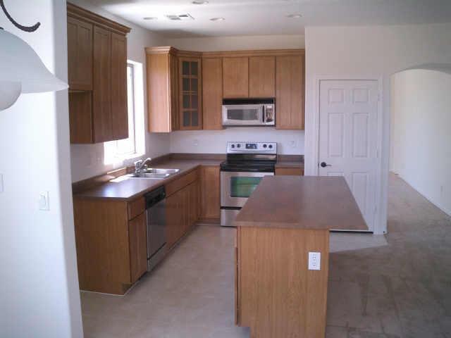 7233 S 45th Ave., Phoenix, AZ 85339