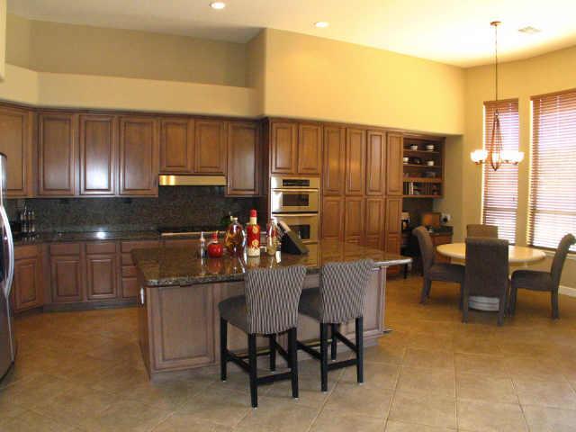 25405 N 44th Dr., Glendale, AZ 85310