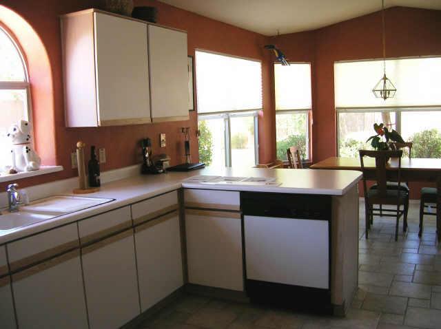 1211 E Beverly Ln., Phoenix, AZ 85022