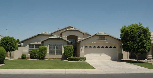 2211 S Bahama Dr., Gilbert, AZ 85296