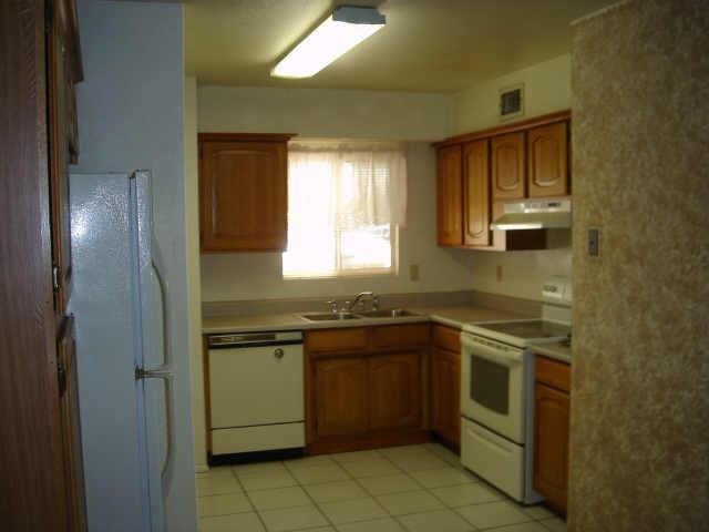 5747 N 68th Dr., Glendale, AZ 85303