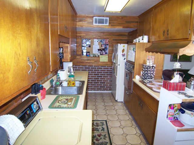 4220 W Mclellan Blvd., Phoenix, AZ 85019