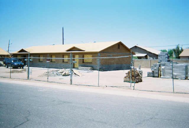 2704 E Southgate Ave., Phoenix, AZ 85040