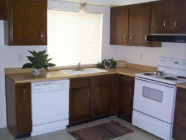 6531 W Mercer Ln., Glendale, AZ 85304