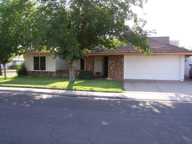 1736 S Almond St., Mesa, AZ 85204