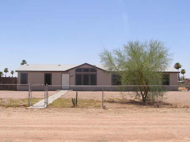 1937 W Smoketree St., Apache Junction, AZ 85220