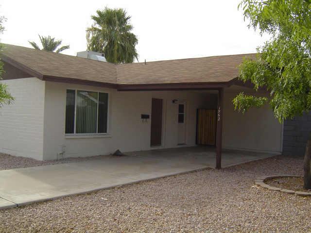 1962 E Richards Dr., Tempe, AZ 85282