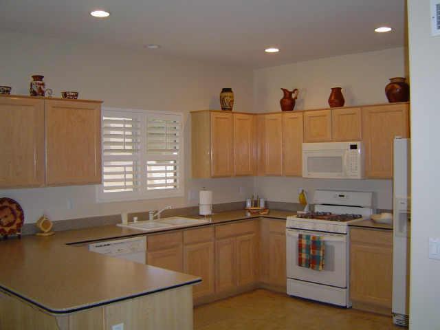 11025 W Oraibi Dr., Sun City, AZ 85373