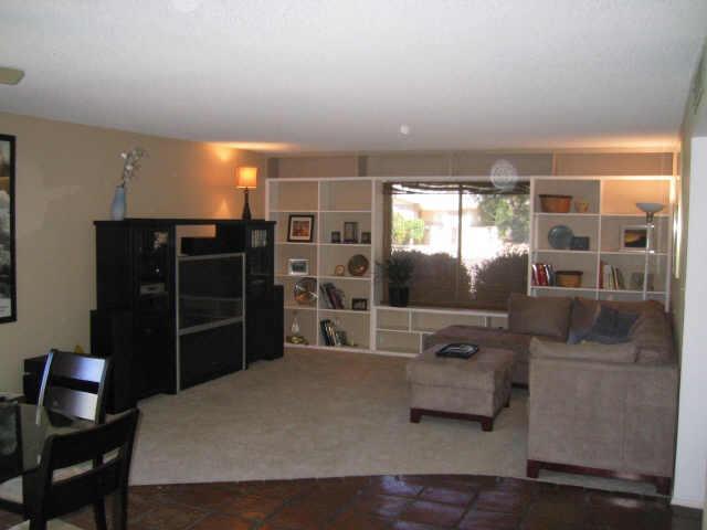 4800 S Kachina Dr., Tempe, AZ 85282