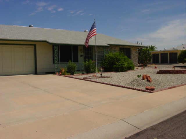 9702 W Mockingbird Dr., Sun City, AZ 85373