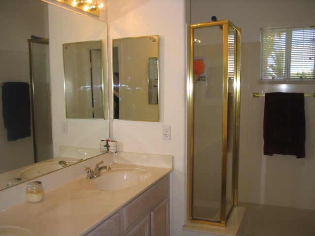 1651 E Park Pkwy., Chandler, AZ 85225