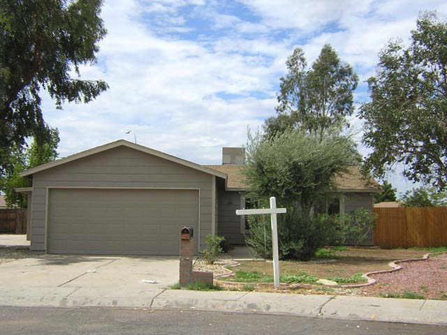 2802 N 59th Dr., Phoenix, AZ 85035