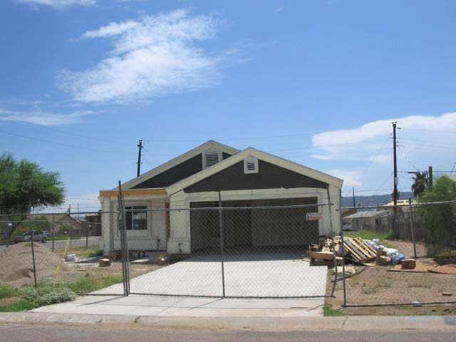 2637 E Illini St., Phoenix, AZ 85040