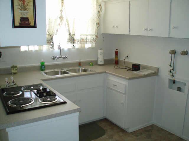 5633 N 65th Ave., Phoenix, AZ 85301