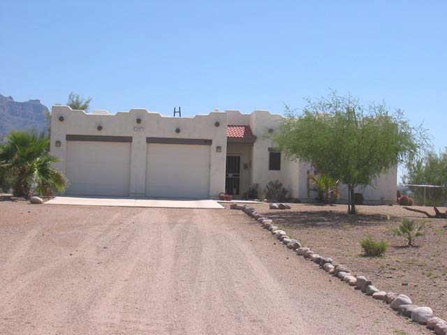 975 N Vista Rd., Apache Junction, AZ 85119