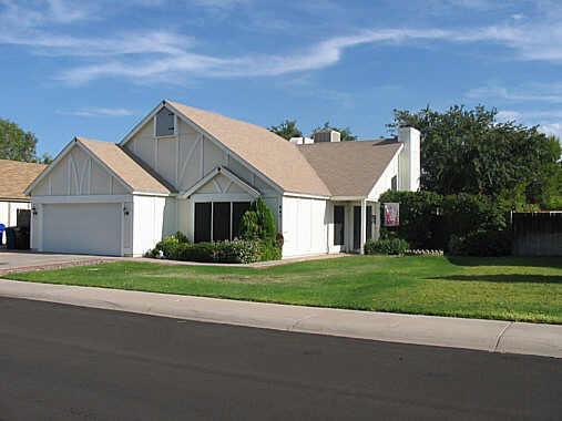 667 E Manor Dr., Chandler, AZ 85225