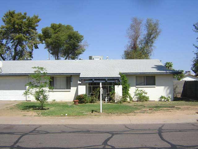 6430 W Glenrosa Ave., Phoenix, AZ 85033