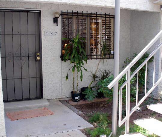 3301 E Earll Dr. #127, Phoenix, AZ 85018