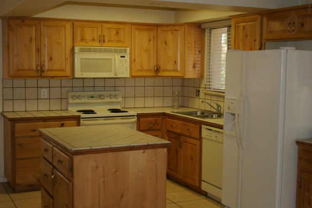 104 E Glade Ave., Mesa, AZ 85210