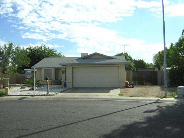 5437 N 74 Dr., Glendale, AZ 85303