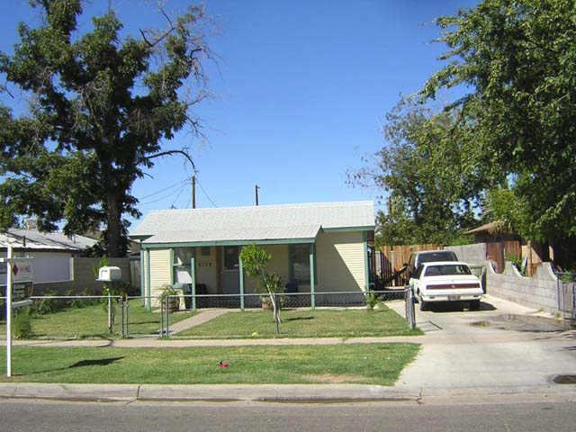6738 N 60th Ave., Glendale, AZ 85301