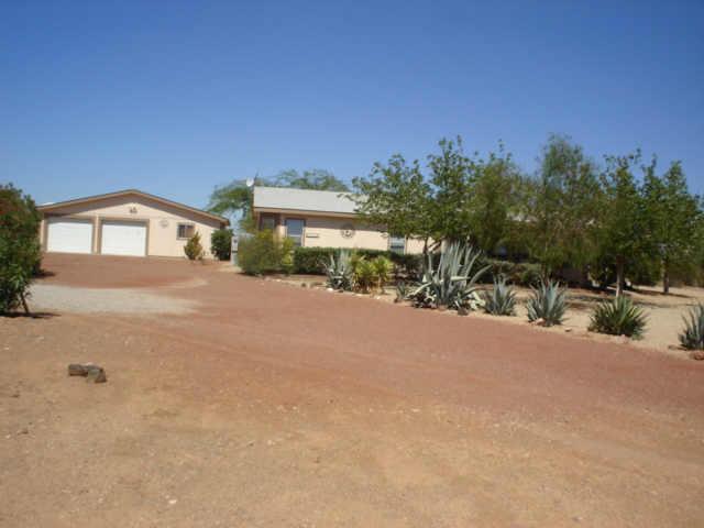 41309 N Castle Hot Springs Rd., Morristown, AZ 85342