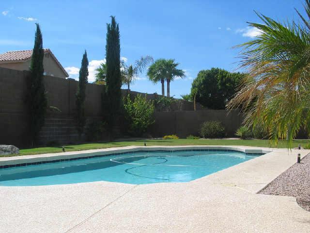 16816 S 8th St., Phoenix, AZ 85048