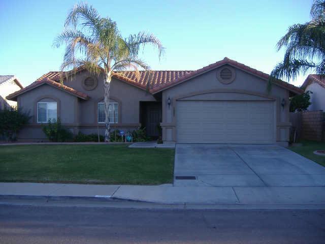 1637 E Vineyard Rd., Phoenix, AZ 85042