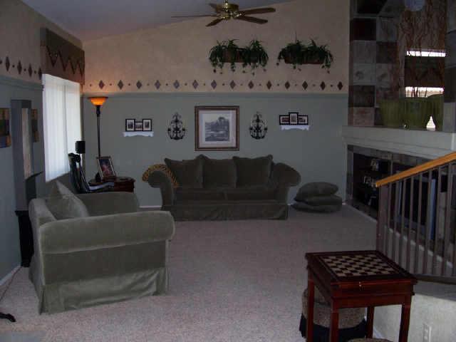 590 S Voyager Dr., Gilbert, AZ 85296