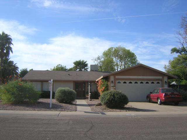 1067 E Greenway Rd., Tempe, AZ 85282