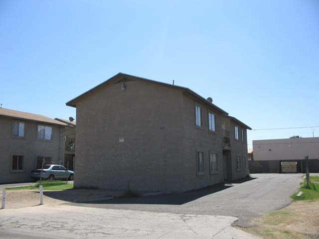 3233 W Melvin St., Phoenix, AZ 85009