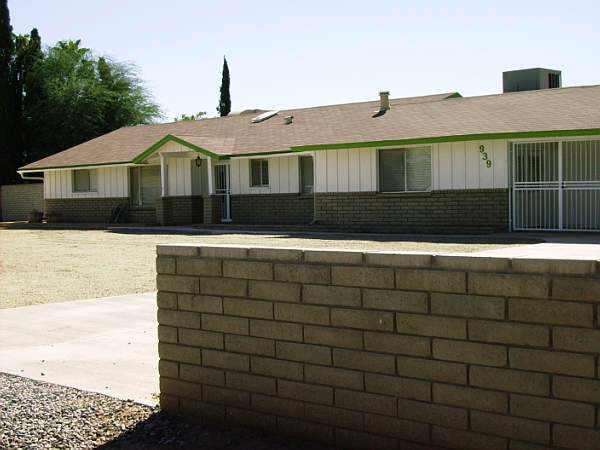 939 E Desert Ln., Gilbert, AZ 85234