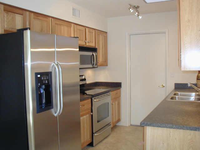 17022 N 106th Ave., Sun City, AZ 85373