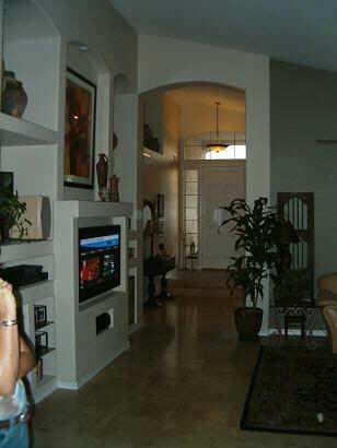 911 E Goldenrod St., Phoenix, AZ 85048