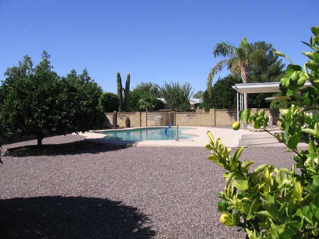 10321 W Signal Butte Cir., Sun City, AZ 85373