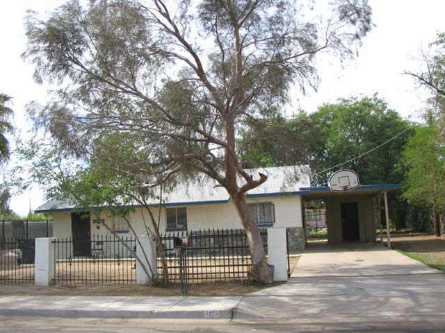 5826 S 4th St., Phoenix, AZ 85040